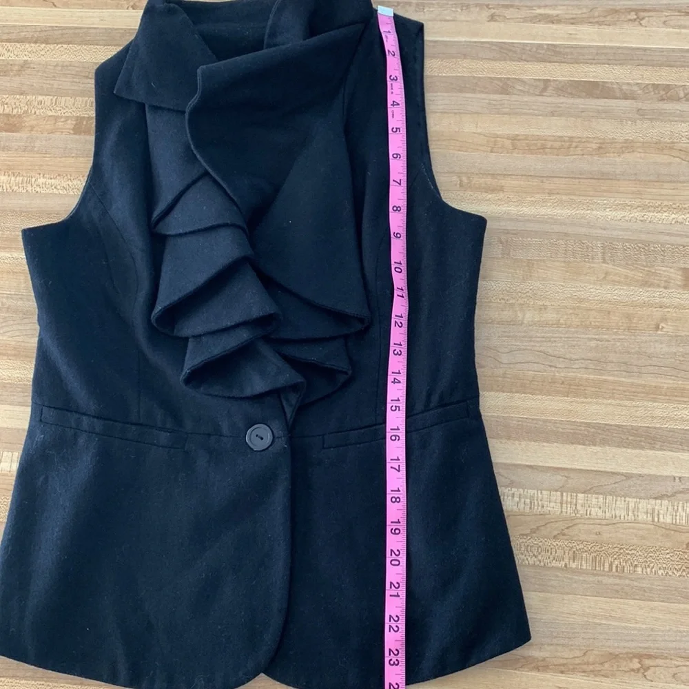 Anthropologie Tabitha Falling in Love wool ruffle vest size 6 - Picture 9 of 9